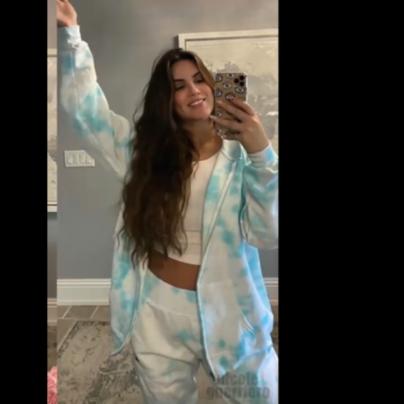 tie dye sweats interest check - Picture 3 of 4